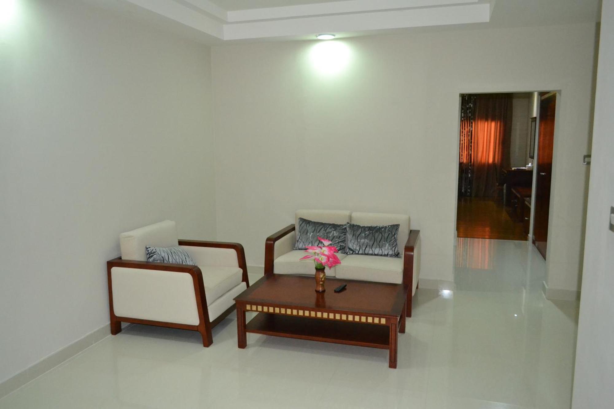 Hamdan Plaza Hotel Salalah, An Htg Hotel Exterior foto