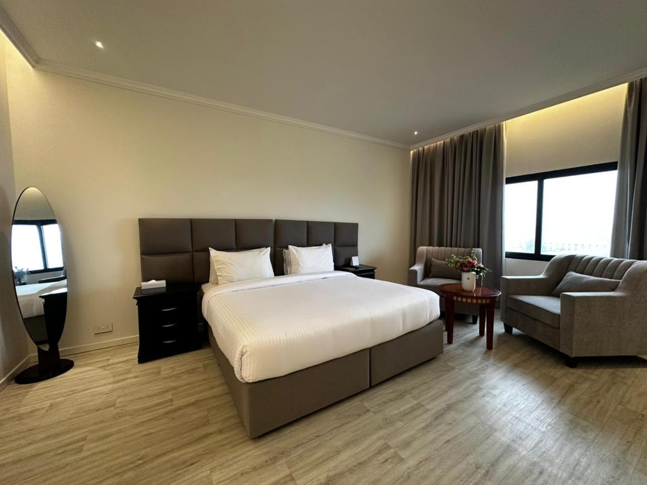 Hamdan Plaza Hotel Salalah, An Htg Hotel Exterior foto