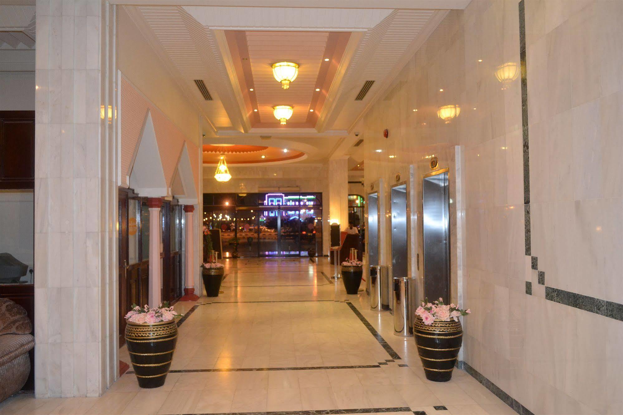 Hamdan Plaza Hotel Salalah, An Htg Hotel Exterior foto